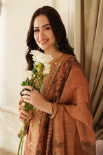 3Pc Embroidered Suit-RG518
